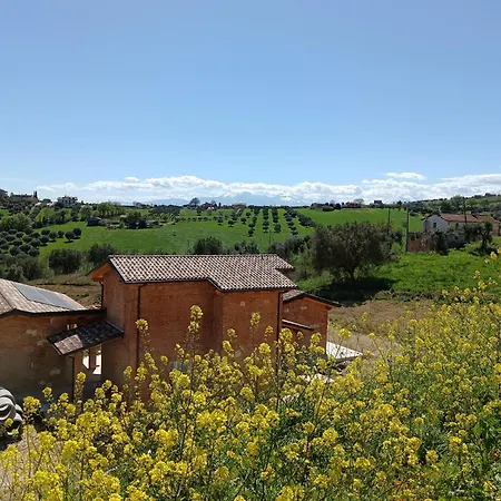 Guest house Podere Fonteviva Montone (Abruzzo)